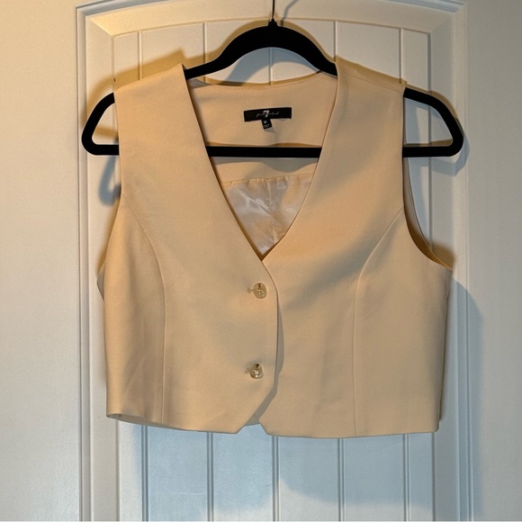7 For All Mankind Cropped Cream Vest Size Medium - Picture 1 of 4